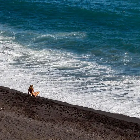 Seafront 33