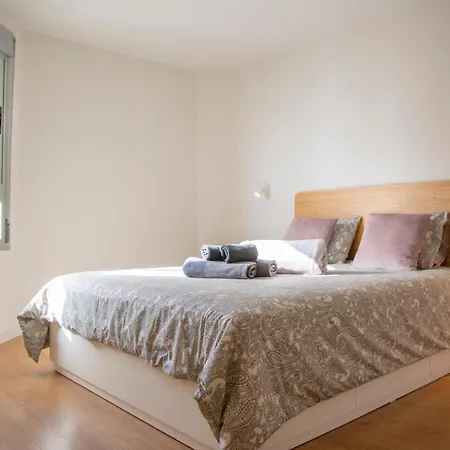 Apartment Seafront 33 Radazul